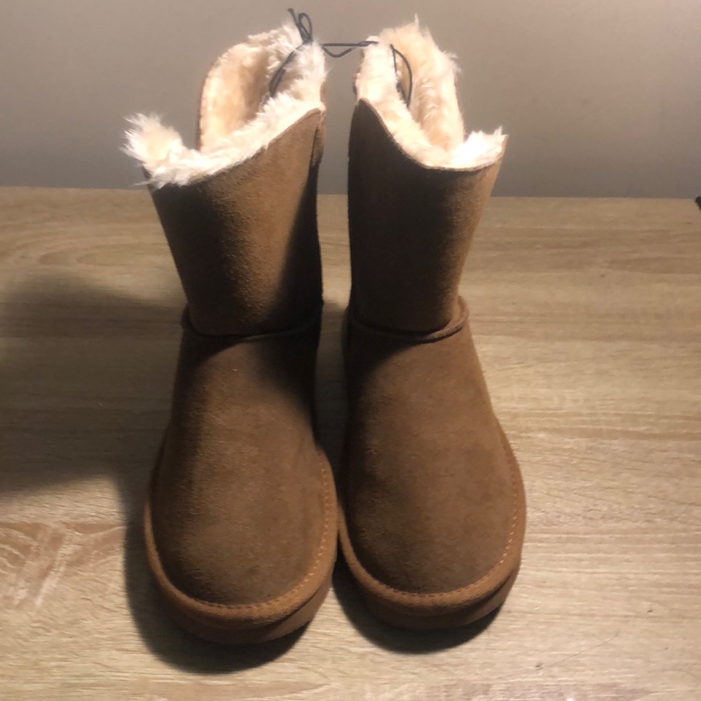 Time and Tru women,s leather boots - Picture 5 of 7